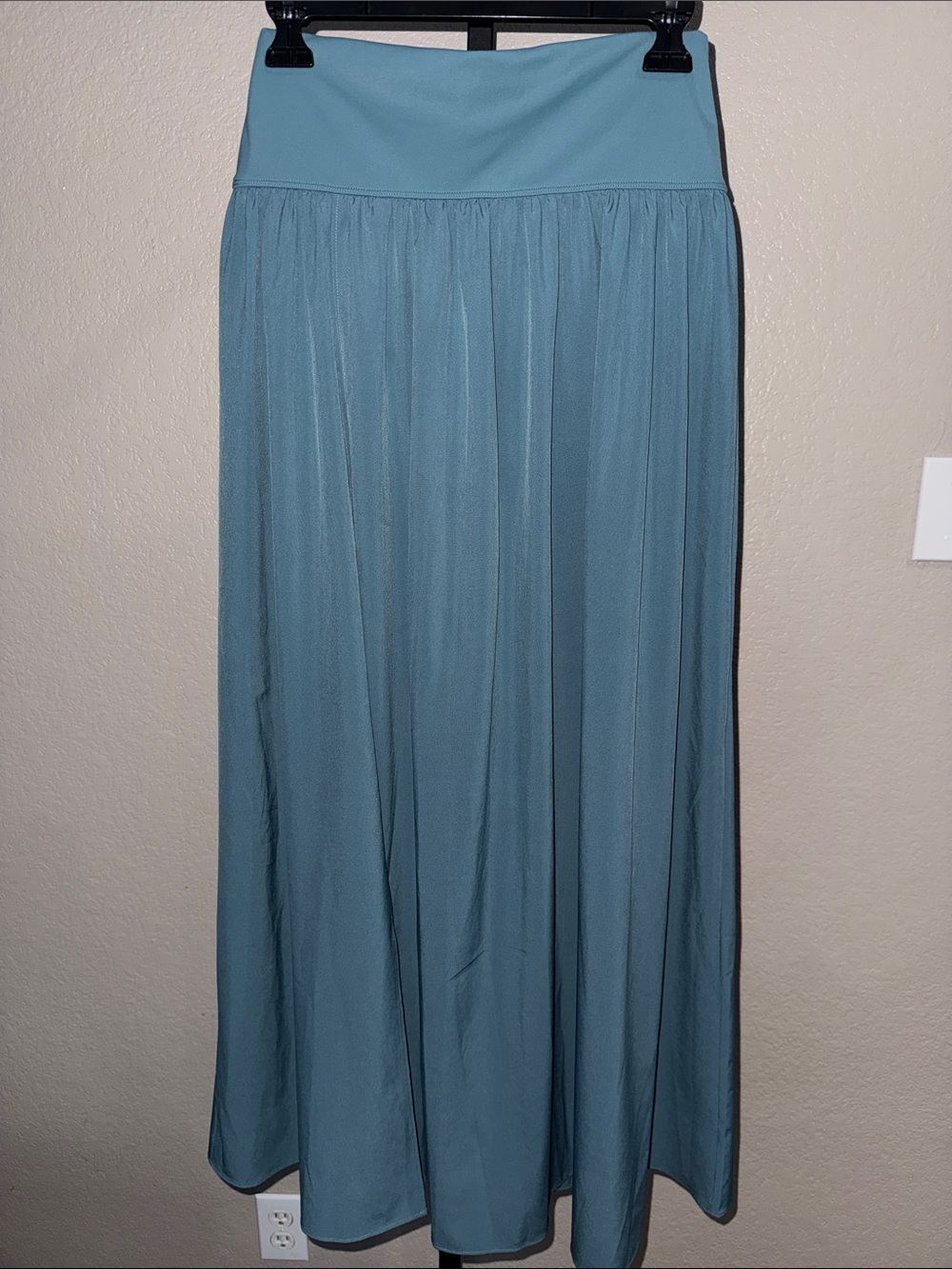 HALARA Dusty Teal Maxi Skirt